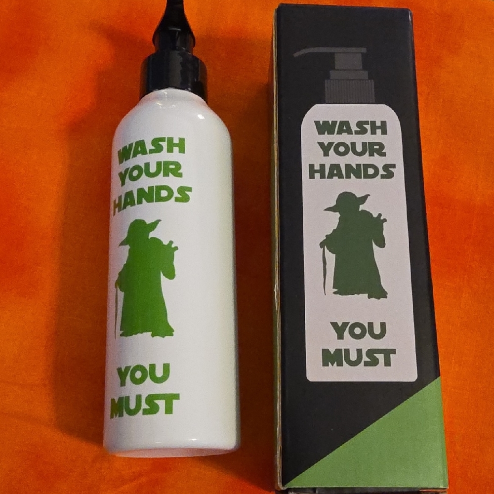 Star Wars Yoda Soap Dispenser Bottle White Green 300ml New